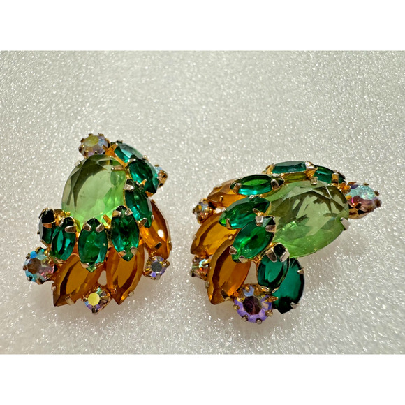 Vtg Juliana Rhinestone Earrings Green and Topaz Color AB Navette Clip 1960s - Picture 1 of 6